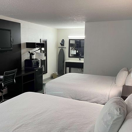 Days Inn By Wyndham Calhoun Ga I-75 And Us-41 Extérieur photo