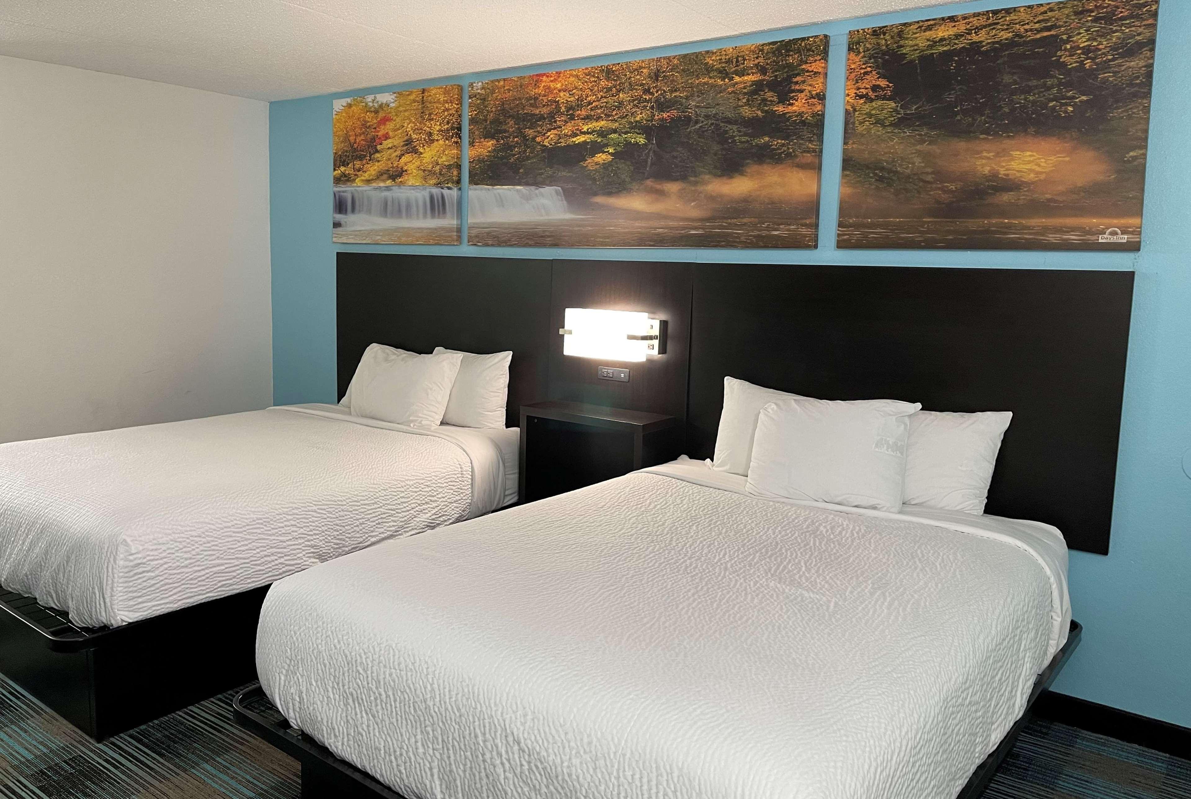 Days Inn By Wyndham Calhoun Ga I-75 And Us-41 Extérieur photo