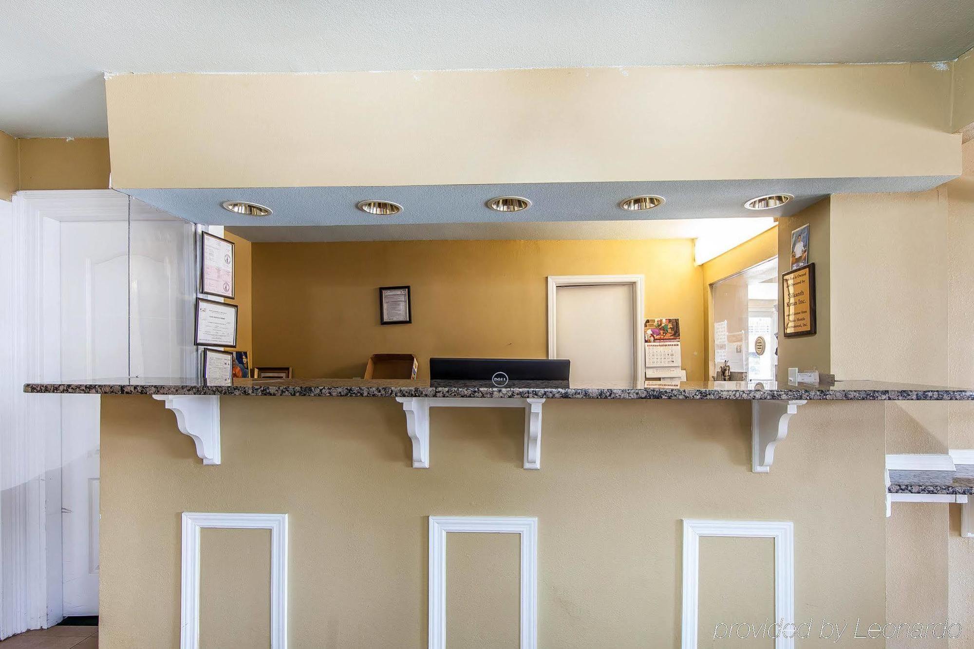 Days Inn By Wyndham Calhoun Ga I-75 And Us-41 Extérieur photo