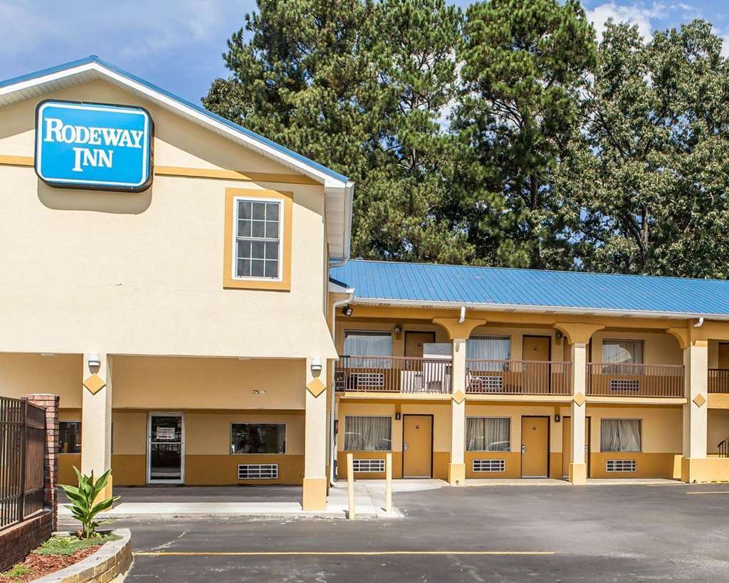 Days Inn By Wyndham Calhoun Ga I-75 And Us-41 Extérieur photo