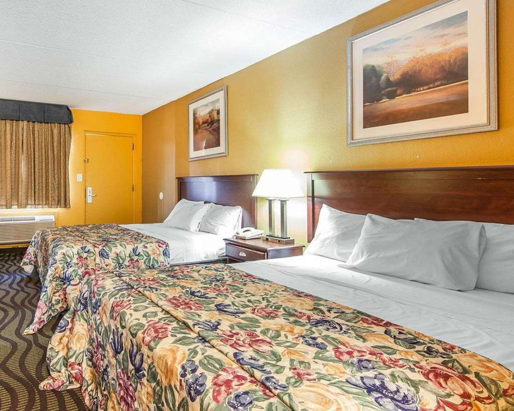 Days Inn By Wyndham Calhoun Ga I-75 And Us-41 Chambre photo